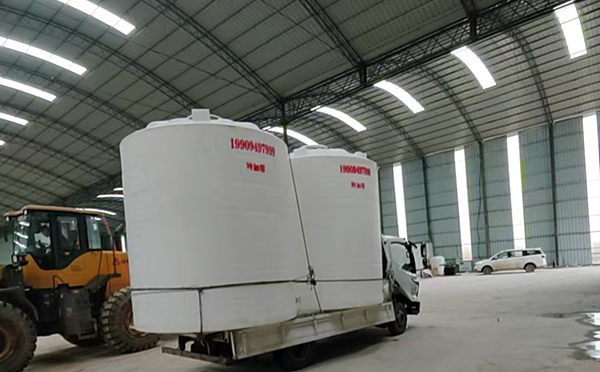 特加厚庆城塑料大桶装车运输交付实录